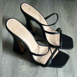 Black strappy heel